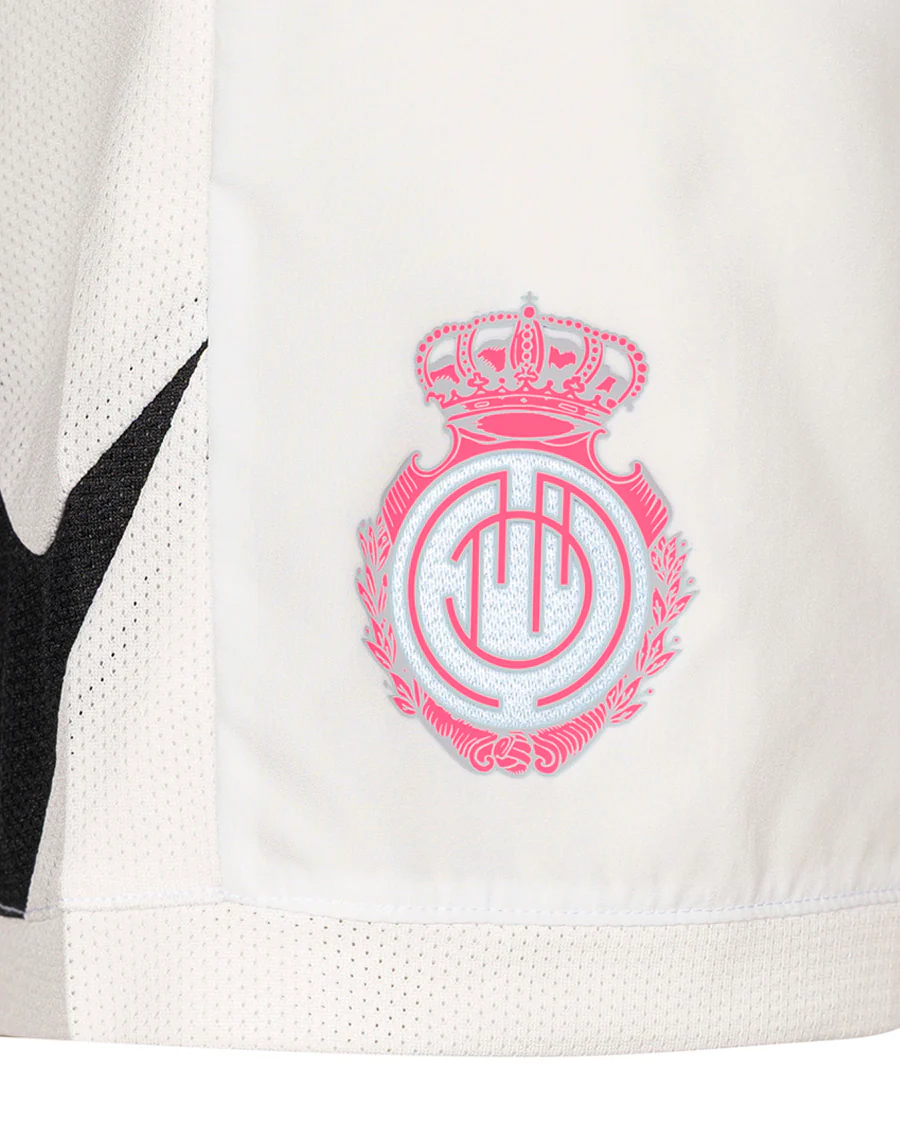 Bermuda Dri-Fit Blanca - Image 5