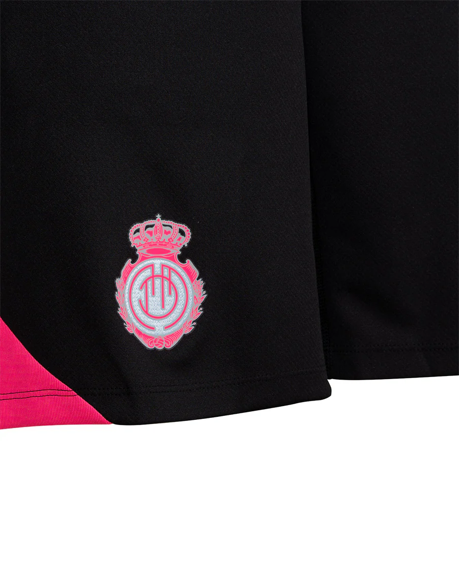 Bermuda Dri-Fit Negra Niño - Image 5