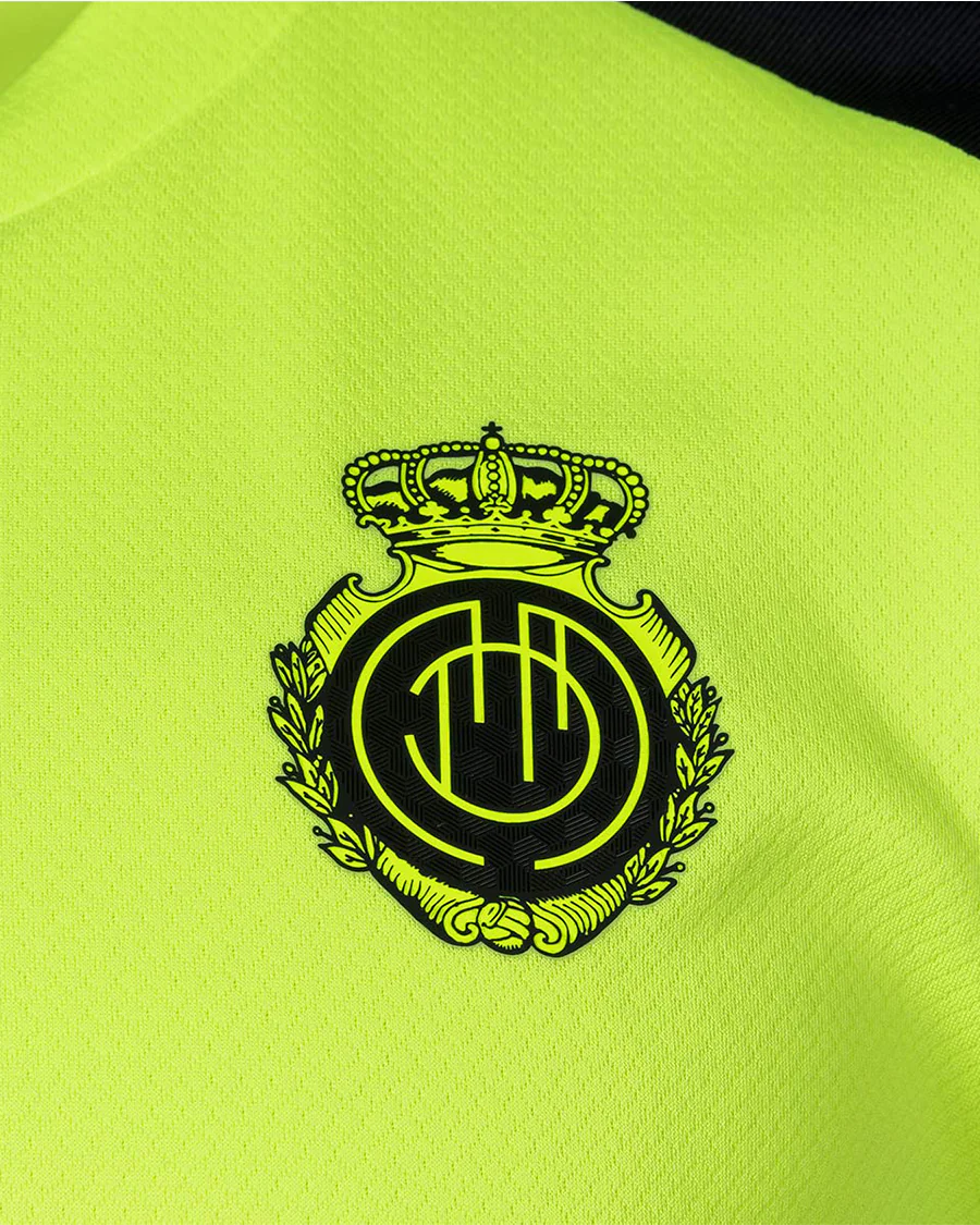 Camiseta Fanswear Dri-Fit Strike Amarilla - Image 4