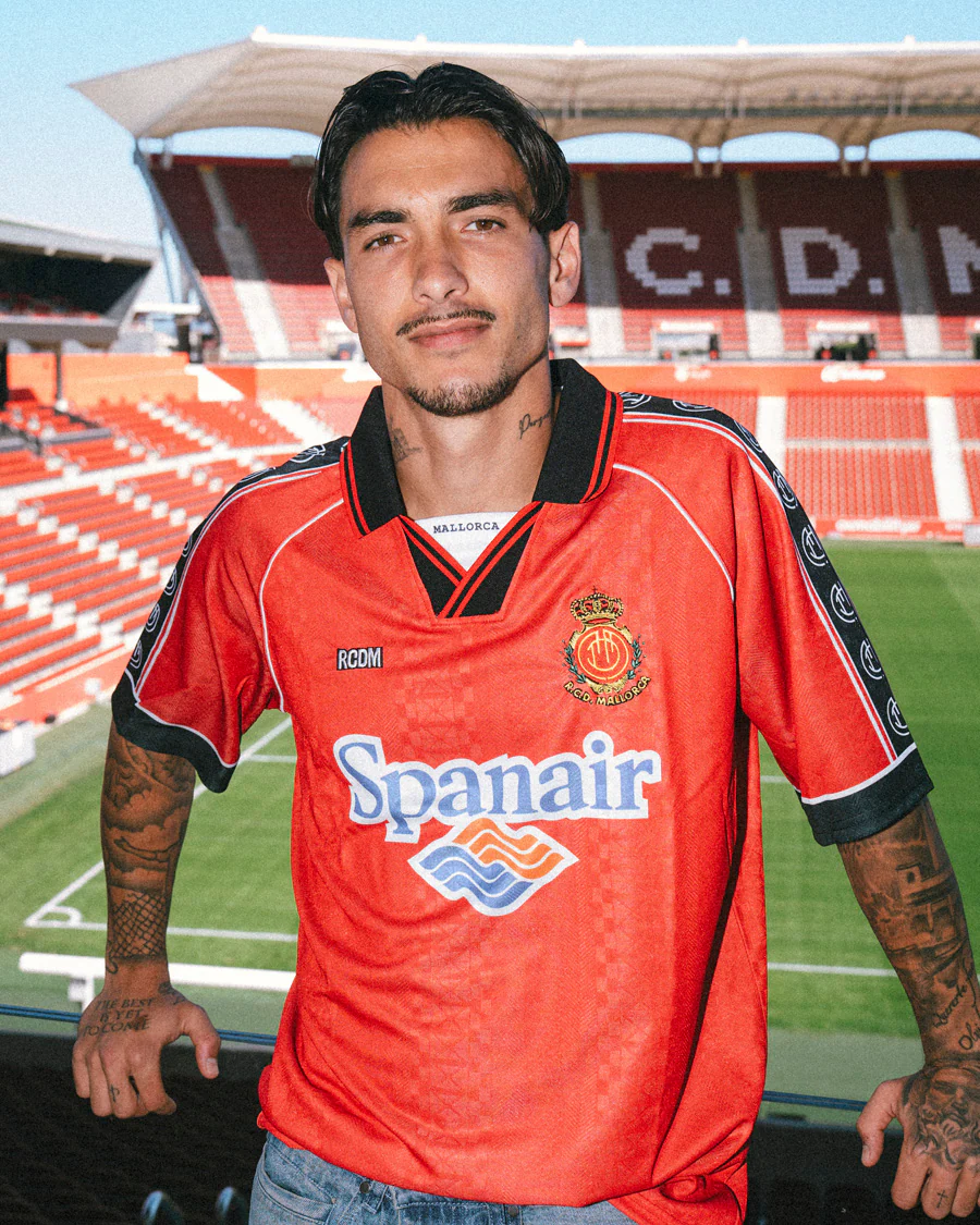 Camiseta Retro 96-97 - Image 3