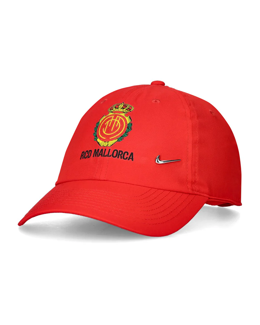 Gorra Metal Swoosh Roja