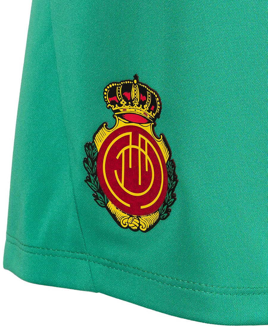 Pantalón Corto Equipación Portero 2026-2027 - Image 4